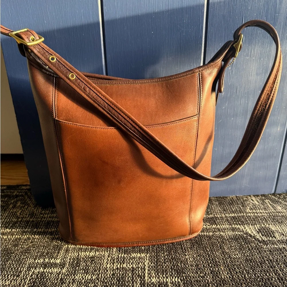 Vintage Coach Slim Duffle Shoulder Bag – Made in USA - Picture 12 of 12